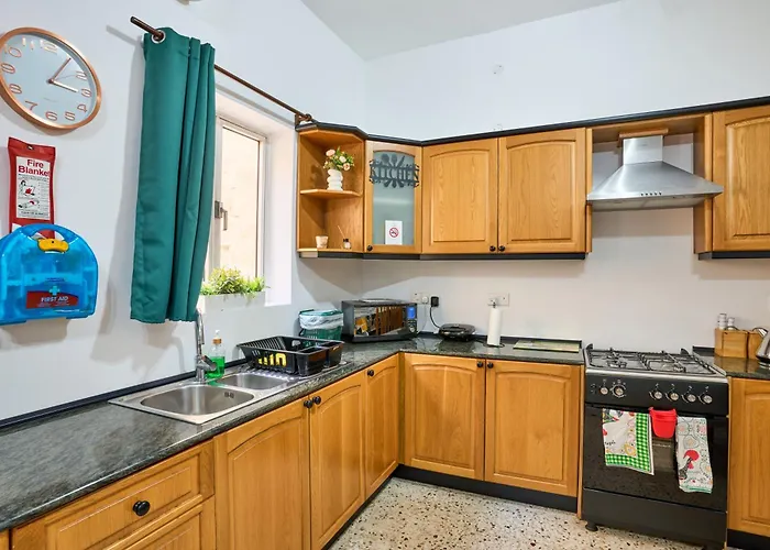 Ta' Nena In Floriana, 10 Minutes Away From Valletta Appartamento