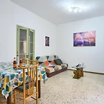 Apartment Ta' Nena In Floriana, 10 Minutes Away From Valletta Il-Furjana