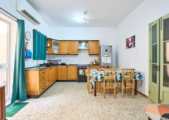 Ta' Nena In Floriana, 10 Minutes Away From Valletta * Флориана