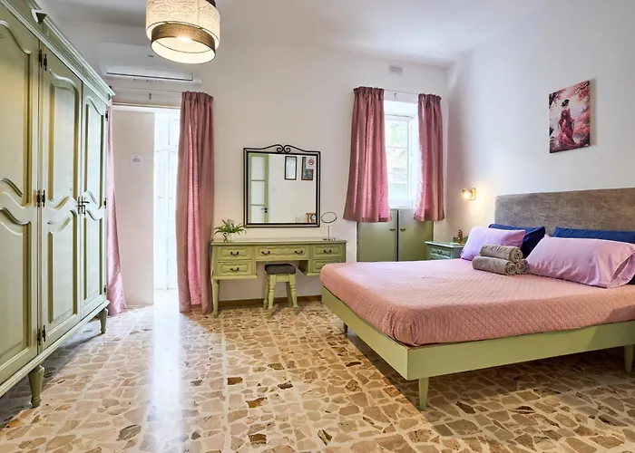 Ta' Nena In Floriana, 10 Minutes Away From Valletta Апартаменты *