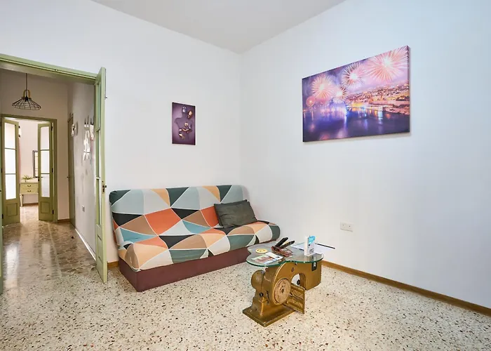 Ta' Nena In Floriana, 10 Minutes Away From Valletta Апартаменты Флориана